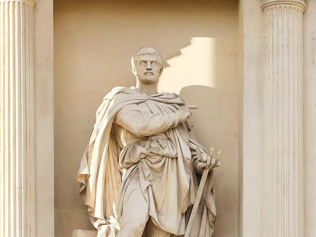 Expanding the Ancient World: Pytheas of Massalia's Arctic Voyage (325 BC) - Pytheas of Massalia - Statue in Marseille